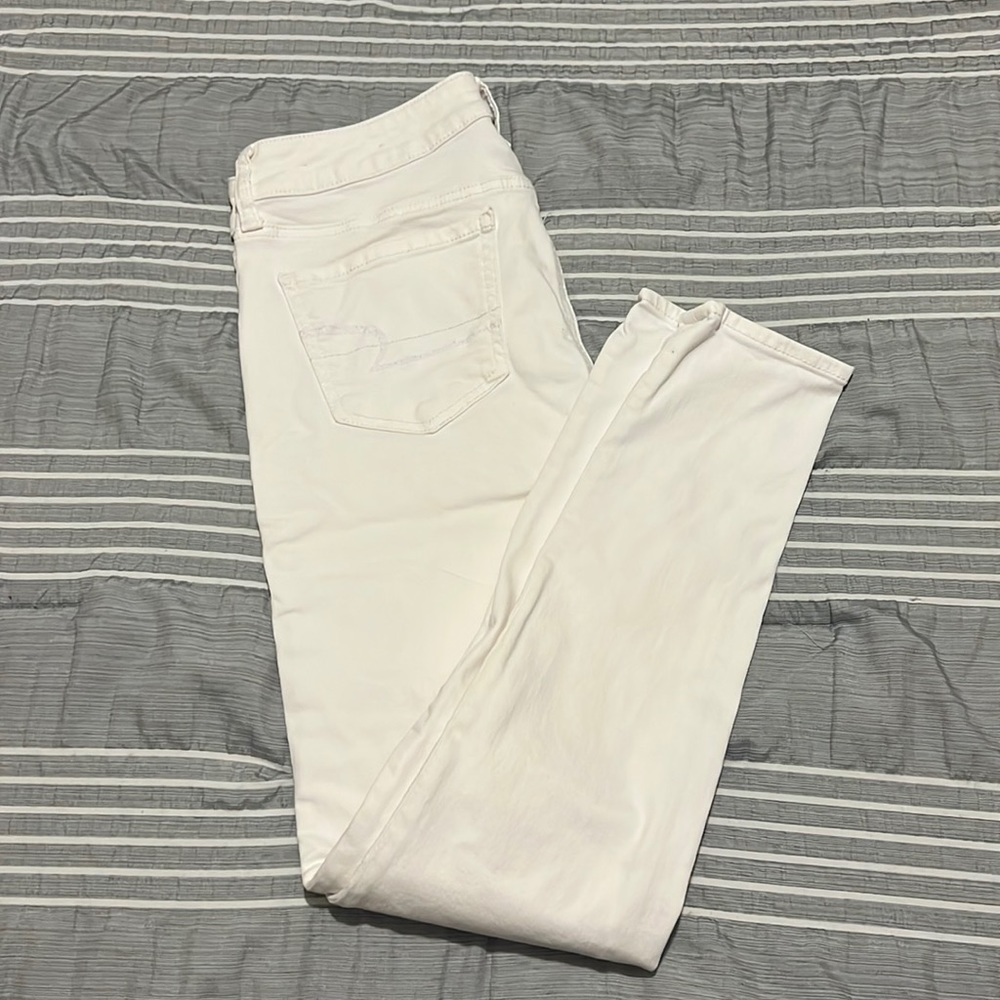 American Eagle white jean jeggings